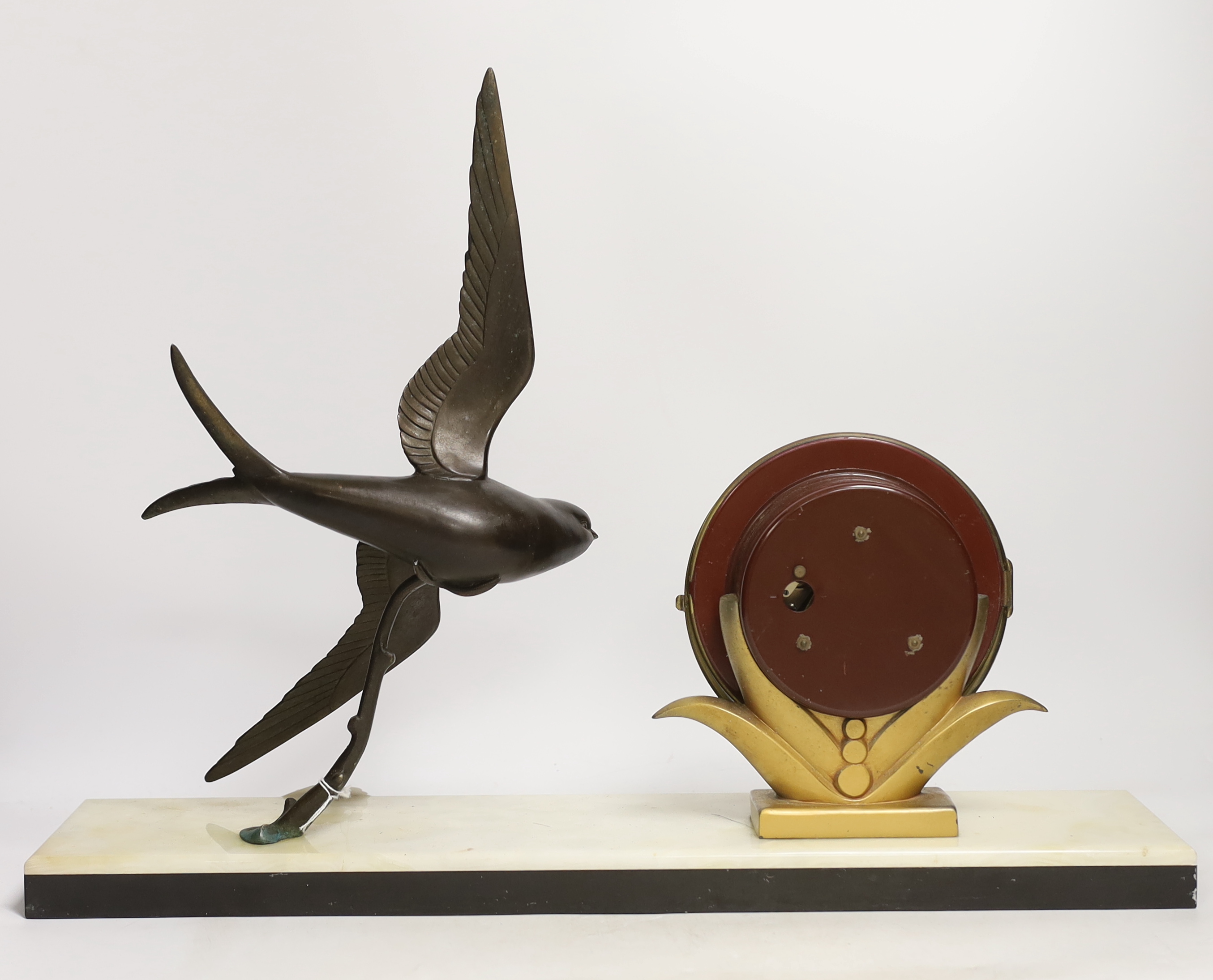 A French Art Deco 'swallow' mantel clock, 54.5cm